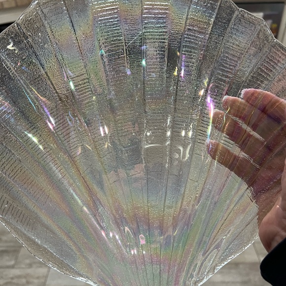 Vintage Kamei Glass Japan 1960’s Iridescent Shell shaped serving dish/tray - Picture 3 of 3